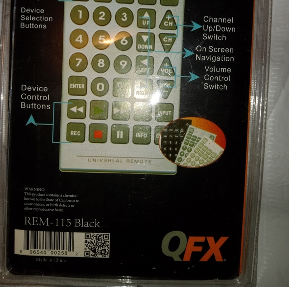 QFX Jumbo Universal Remote - Picture 4 of 6